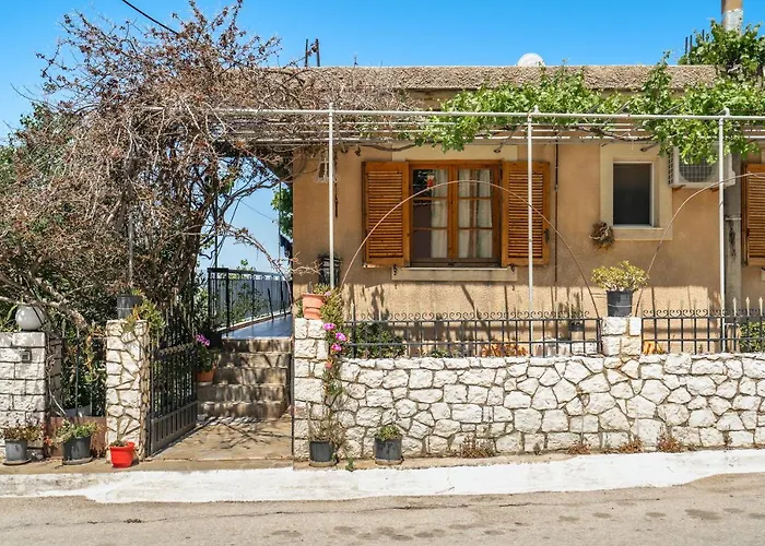 Vangelis 1 Apartment Angon