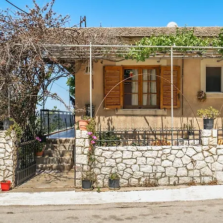 Vangelis 1 Apartment Angon