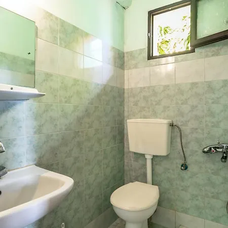 Vangelis 1 Appartement