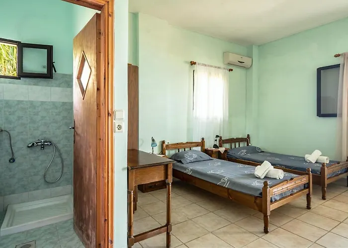 Vangelis 1 Apartament Angon